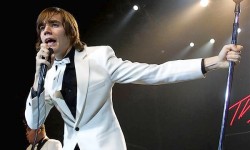 The Hives - Howlin' Pelle Almqvist