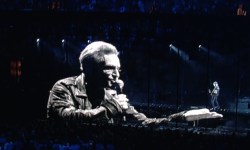 U2