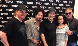 TOTO
